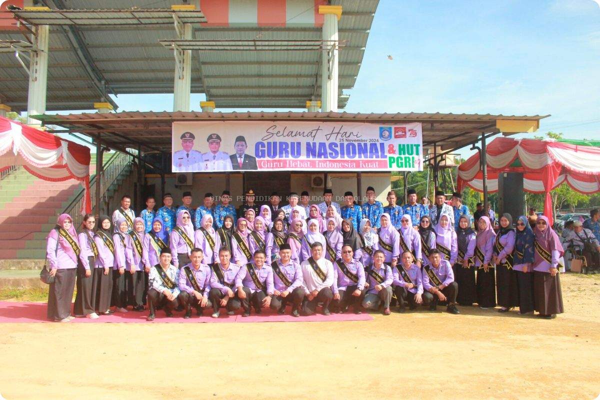 Peringatan Hari Guru Nasional di Bangka Barat, Bupati Sukirman Ajak Muliakan Guru