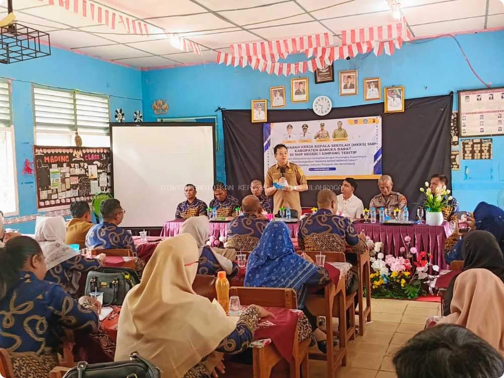 Bupati Bangka Barat Dorong Kepala Sekolah Jadi Pemimpin Bijak, Siapkan Program Seragam Gratis 2026